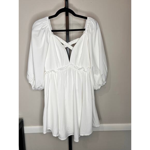 Selfie Leslie Always Dreaming Puff Sleeve V-Neck Mini Dress White Women's M NWT - Picture 3 of 10